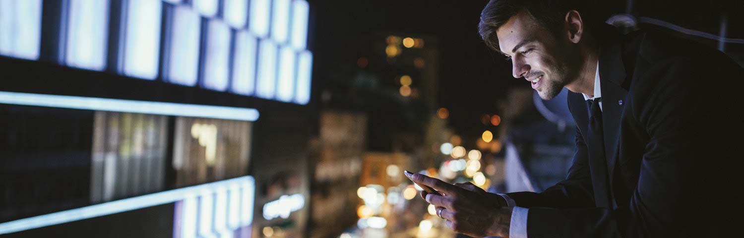 Business traveller tool hero background image